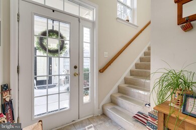 13895 Gullane Dr unit 101, Woodbridge, VA 22191 - photo 6