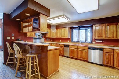 2600 Klamath Dr, Anchorage, AK 99517 - photo 5