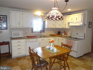 1801 Reservoir Rd, Honey Brook, PA 19344 - photo 3