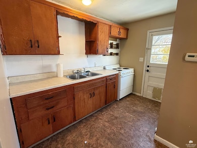 2129 Blaker Dr, Manhattan, KS 66502 - photo 6