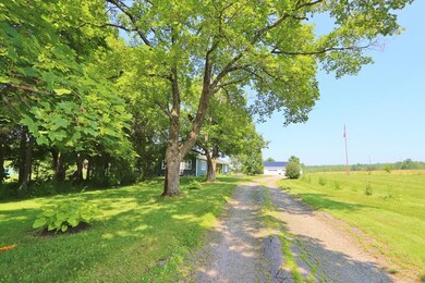 1647 Broadway, Bangor, ME 04401 - photo 7