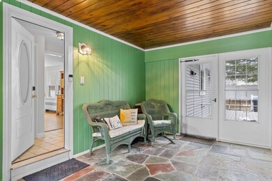 25 Dennis Cir, Northborough, MA 01532 - photo 4