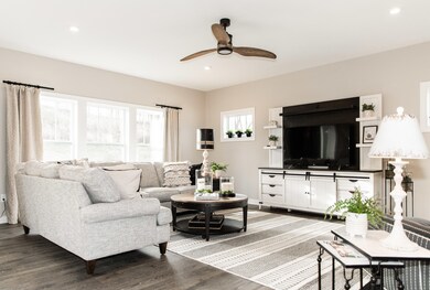 STG105-Great Room (3)