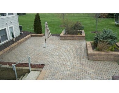 2421 Highridge Cir, Saline, MI 48176 - photo 3