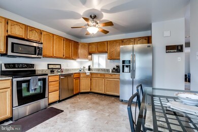 5905 Cedar Fern Ct, Columbia, MD 21044 - photo 3