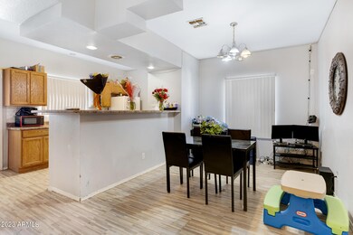 1409 E Apollo Rd-7