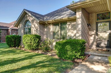 503 N Milton Dr, Nixa, MO 65714 - photo 2