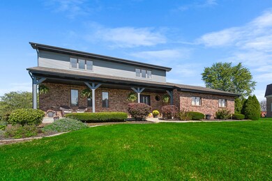 2608 Queens Ln, Dyer, IN 46311 - photo 2