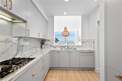 The Ritz Carlton Residences unit 34F, Los Angeles, CA 90015 - photo 4