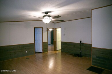 2792 Middle Wallens Creek Rd, Duffield, VA 24244 - photo 5