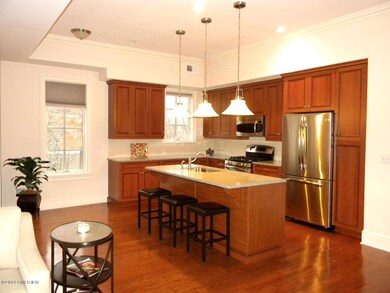 444 E Putnam Ave unit 3, Cos Cob, CT 06807 - photo 5