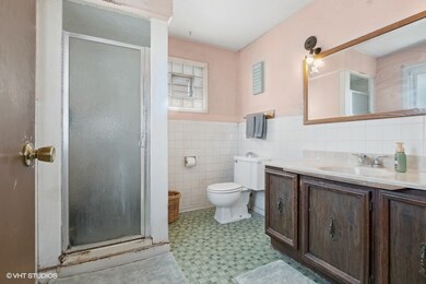 17701 Bernadine St, Lansing, IL 60438 - photo 7