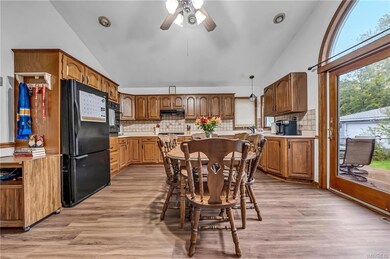 373 E Stenzil St, North Tonawanda, NY 14120 - photo 7