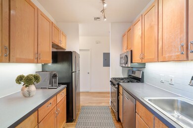 242 10th St unit 4A, Jersey City, NJ 07302 - photo 2