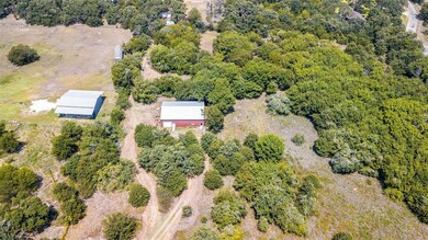 5537 Meadow Dr, Joshua, TX 76058 - photo 5