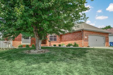 737 N Taylor Way-3