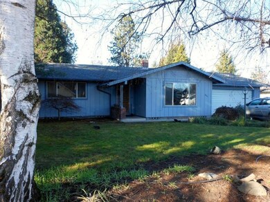 3405 Bursell Rd, Central Point, OR 97502 - photo 3