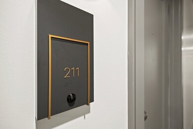 175 North Ave unit 211, Wakefield, MA 01880 - photo 3