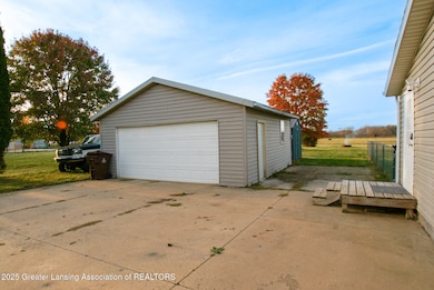 8072 Hall Rd, Bellevue, MI 49021 - photo 6