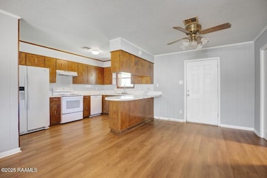 512 Texaco St, New Iberia, LA 70563 - photo 3