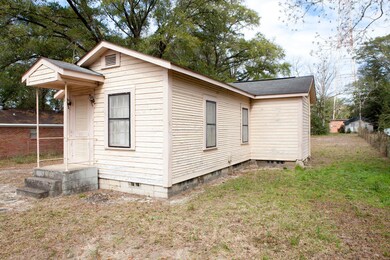 383 Booker Street, Crestview