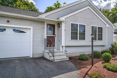 16 Rainbow Dr unit 16, Londonderry, NH 03053 - photo 4