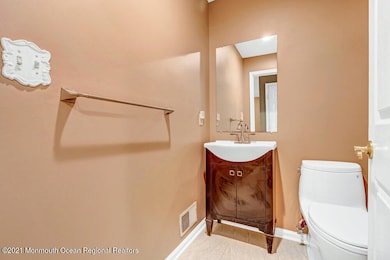 144 Heron Ct, Manalapan, NJ 07726 - photo 6