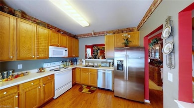 302 Brittany Way, Archdale, NC 27263 - photo 2