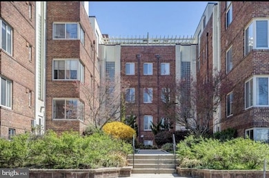 5403 9th St NW unit 3, Washington, DC 20011 - photo 3