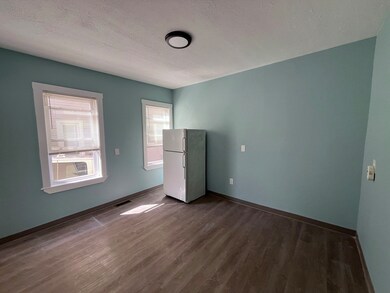 25 Oakland Ave unit 1R, Everett, MA 02149 - photo 7