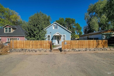 320 3rd Ave W, Jerome, ID 83338 - photo 3