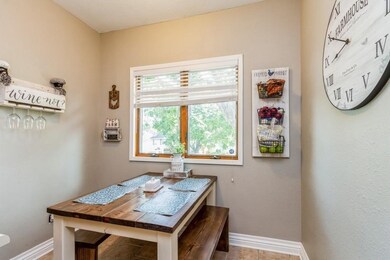 617 S 3rd Ave W, Newton, IA 50208 - photo 6