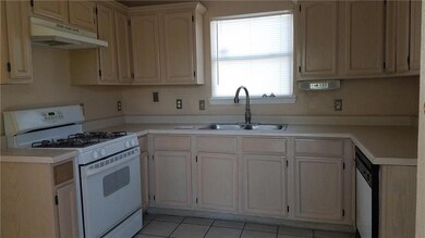 1713 Opossum Cir unit DIR, Horizon City, TX 79928 - photo 6