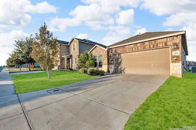 10411 Francisco Way, Converse, TX 78109 - photo 2