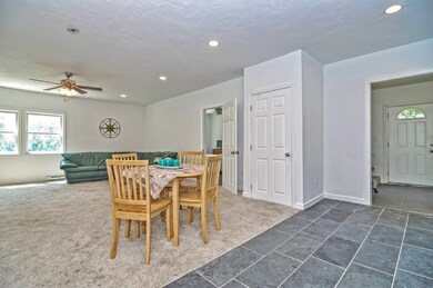 54 Lakeshore Dr, Hopkinton, MA 01748 - photo 6