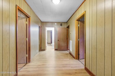 1614 Mckinley Ave, New Bern, NC 28562 - photo 2