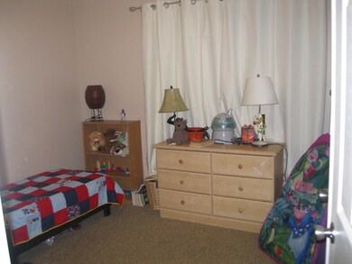 1134 N Court St, Redding, CA 96001 - photo 3