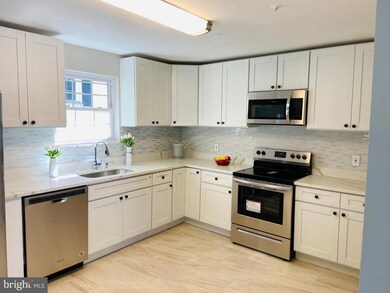 735 Larchmont Ave, Capitol Heights, MD 20743 - photo 4