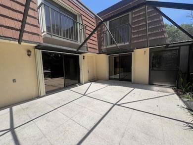 2425 24th Ct, Jupiter, FL 33477 - photo 2