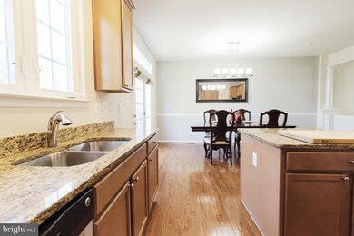 927 Hall Station Dr, Bowie, MD 20721 - photo 5