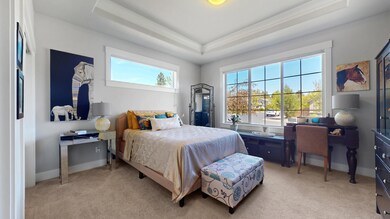 Jr. Suite