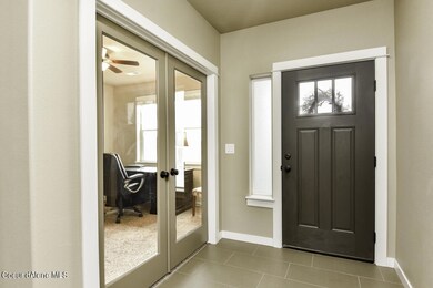 5-Entryway