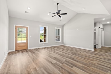 1317 stonehaven dr-04