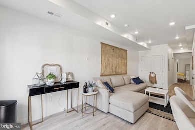 1602 Ridge Ave unit 2, Philadelphia, PA 19130 - photo 4