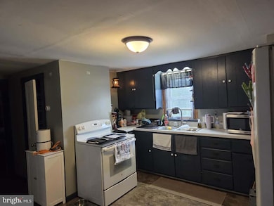 5 W High St, Mc Clure, PA 17841 - photo 5