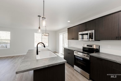 10765 Rutland St, Caldwell, ID 83605 - photo 3