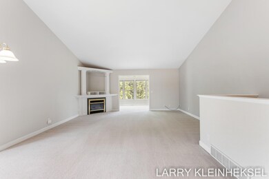 14-web-or-mls-2930 Redbird Ct, Holland-1