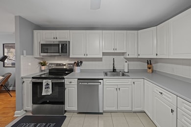 Sandlewood Pointe Condominiums unit 301C, Amesbury, MA 01913 - photo 6