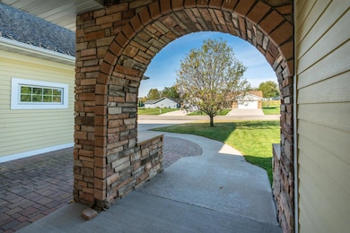 825 5th St SE, Pelican Rapids, MN 56572 - photo 6