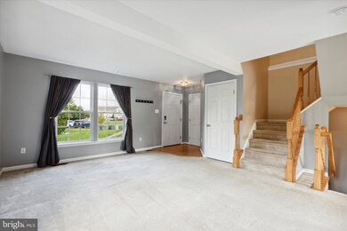 1244 Hunter Ln, Perkiomenville, PA 18074 - photo 4